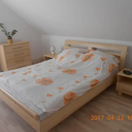 Boglarka Apartmanhaz Daire *