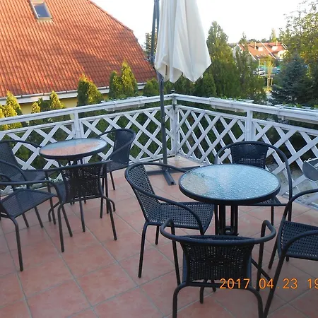 Daire Boglarka Apartmanhaz *