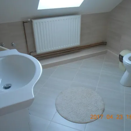 Boglárka Apartman *