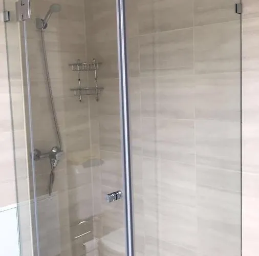 Boglarka Apartmanhaz דירה