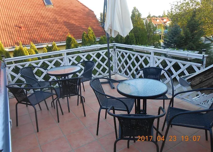 דירה Boglarka Apartmanhaz *